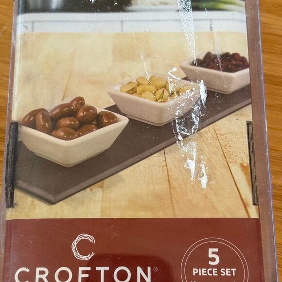 CROFTON BNIB 5-Pc. Server Set White Bowls and Write-On Slate Platter - Picture 4 of 5